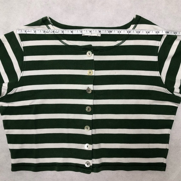 **SOLD** Jones New York Striped Crop Button Top - Picture 6 of 8